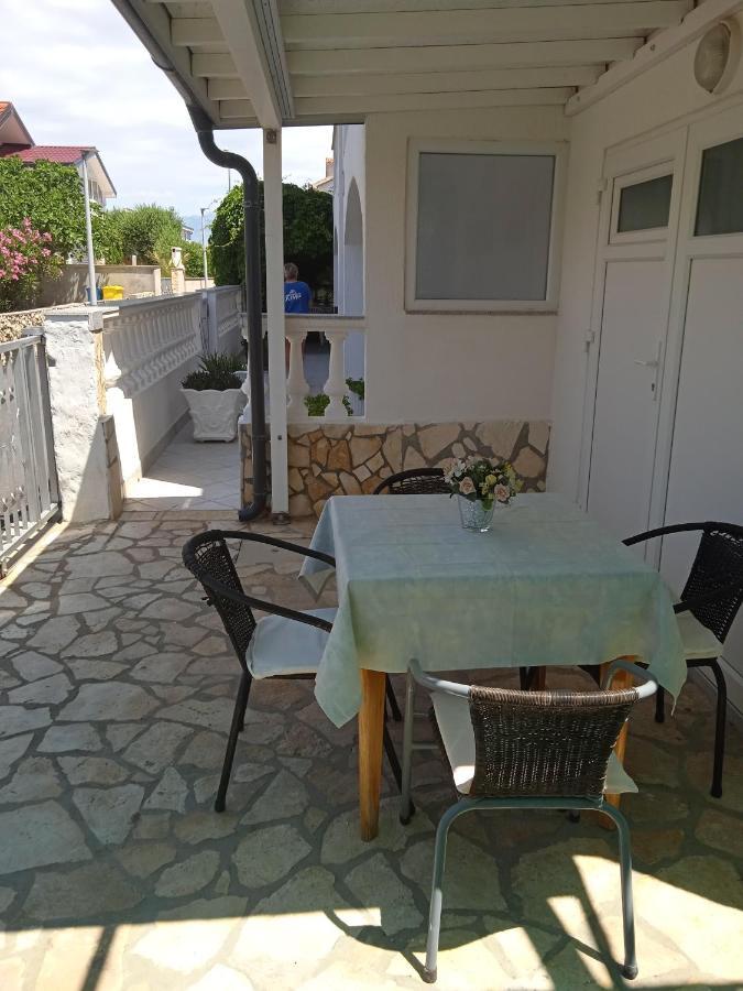 Apartment Simpatico Vir Kültér fotó