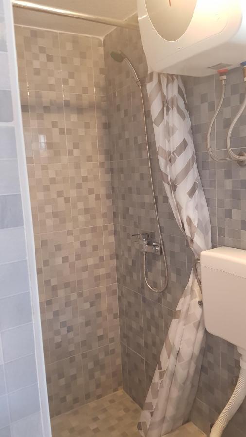 Apartment Simpatico Vir Kültér fotó