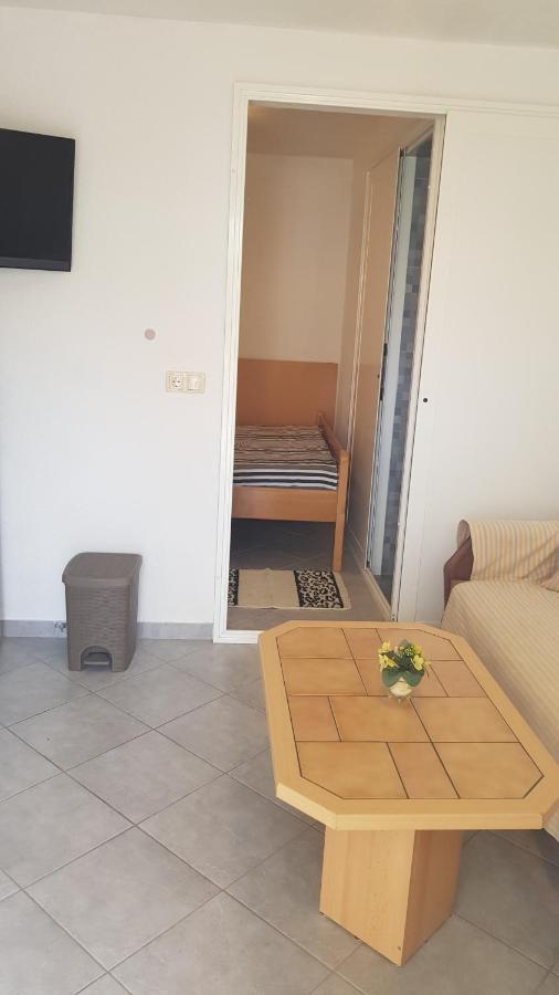 Apartment Simpatico Vir Kültér fotó